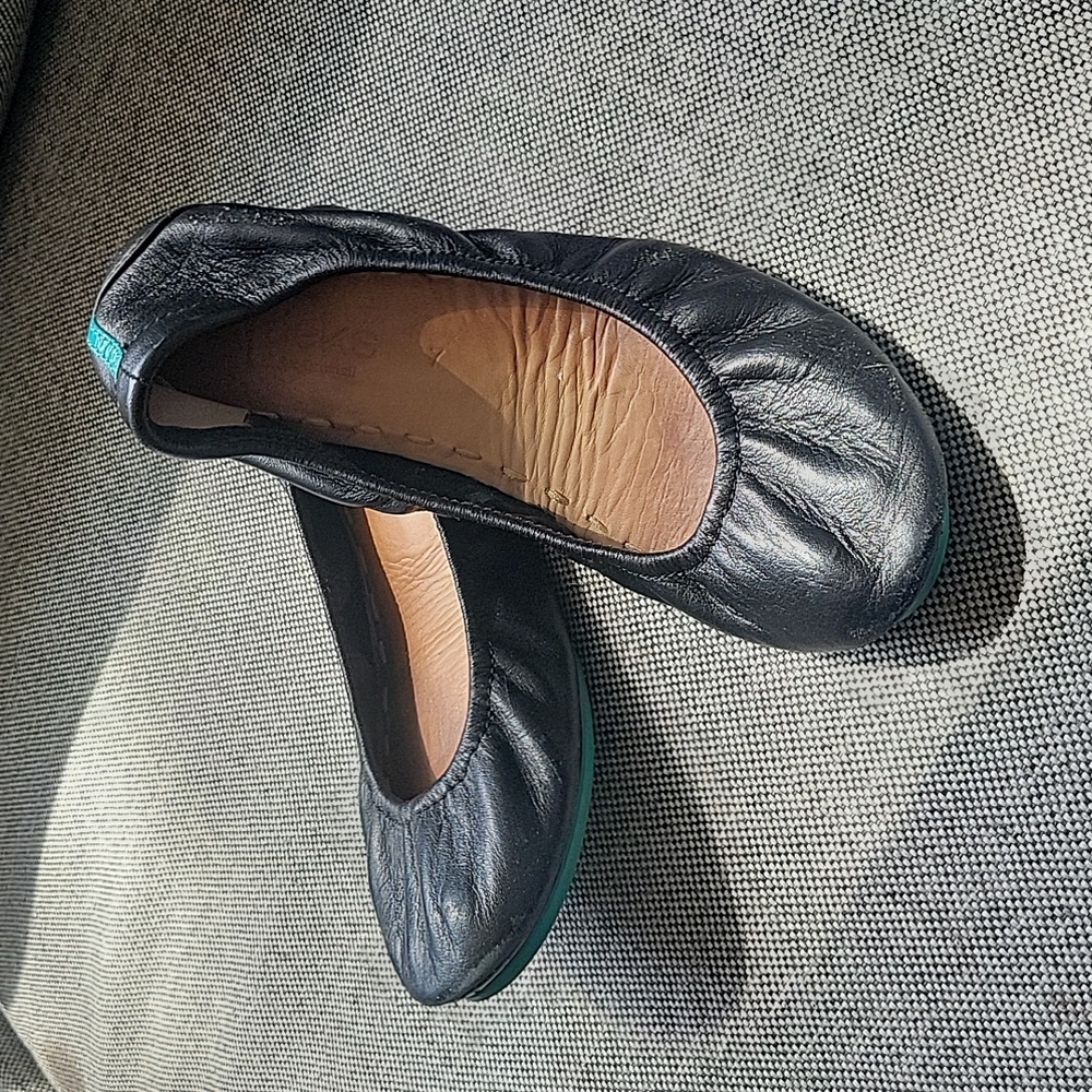 Black matte Tieks